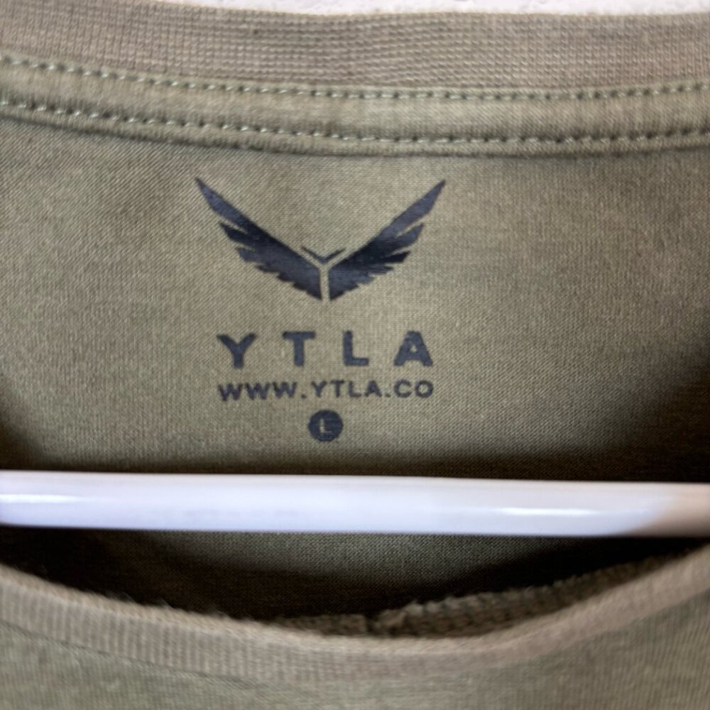 YTLA T-Shirt Mens Large Green Crew Neck Short Sleeve Curved Hem Minimalist - Picture 4 of 4